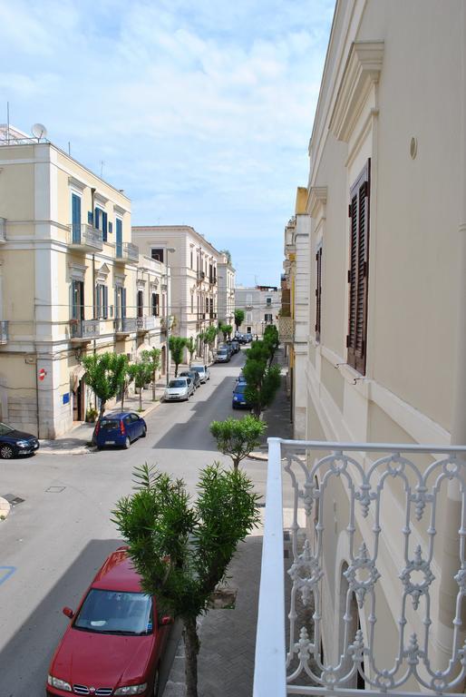 Novecento Dimore di Poesia Trani Esterno foto